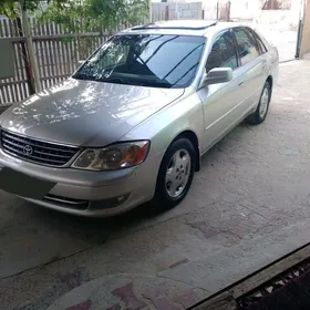 Toyota Avalon 2003