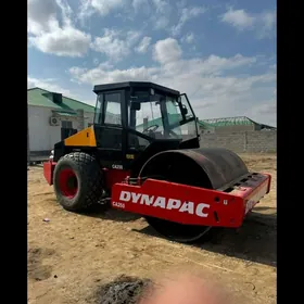 Caterpillar Dozer 2011