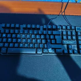 Клавиатура T-Wolf