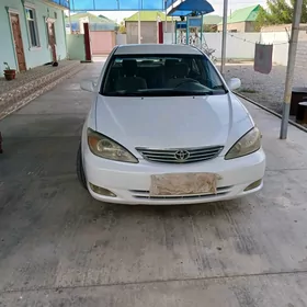 Toyota Camry 2004