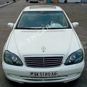 Mercedes-Benz C320 2002