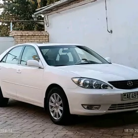 Toyota Camry 2005