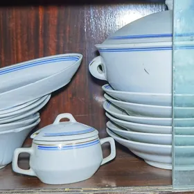 Сервиз, Фарфор