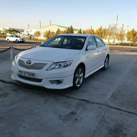 Toyota Camry 2010