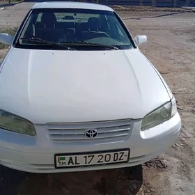 Toyota Camry 1998