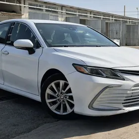 Toyota Camry 2022