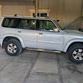 Nissan Patrol 2002