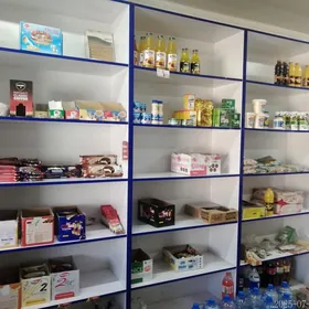 Magazyn un mebil polka