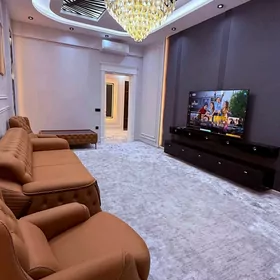 Satlyk jay Gurtly 4kom