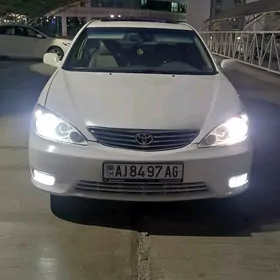 Toyota Camry 2005