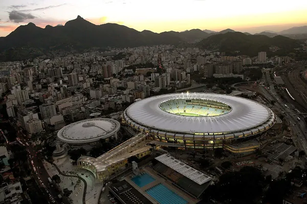 Rio-de-Žaneýrodaky meşhur Maracana stadiony satuwa çykaryldy