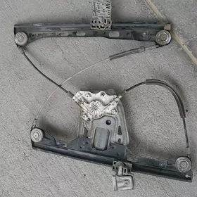 STEKLOPADÝOMNIK  W203