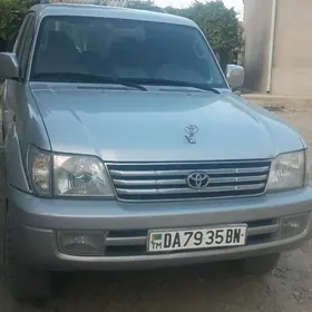 Toyota Land Cruiser Prado 2002
