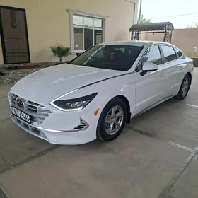 Hyundai Sonata 2021
