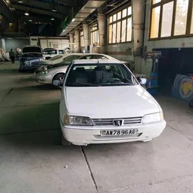 Peugeot 405 2007