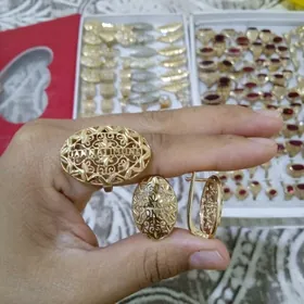 gyzyla menzes gulak halka yuzu