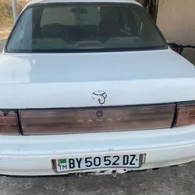 Toyota Camry 1992