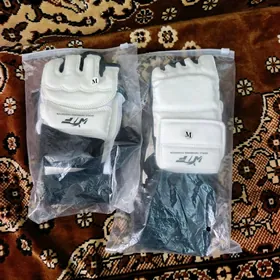 Перчатки для спорта