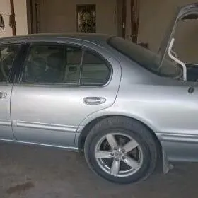 Nissan Maxima 1998
