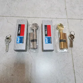 sersewina acar  kilit DAF 