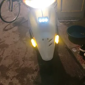 skuter honda dio