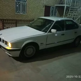 BMW 525 1990