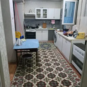 10мкр 1этаж 2комнаты 