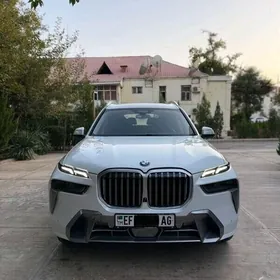 BMW X7 2023