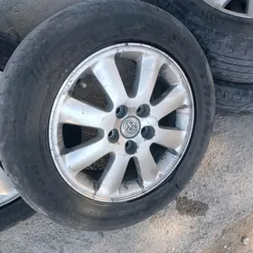 Teker tayota gemri 16