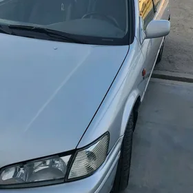 Toyota Camry 2000