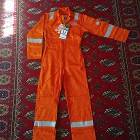 KOMBINEZON КОМБИНЕЗОН