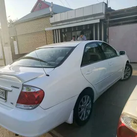 Toyota Camry 2003