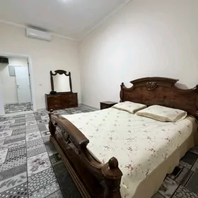 GURTLY/2-KOMNAT.POLUELITKA