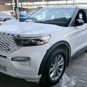 Ford Explorer 2022