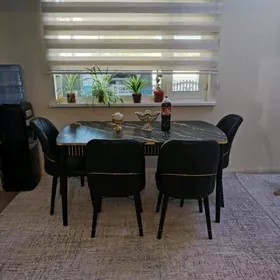 Жалюзи /žalýuz