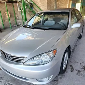 Toyota Camry 2003