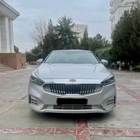 Kia Cadenza 2017