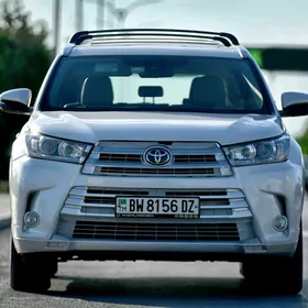 Toyota Highlander 2019