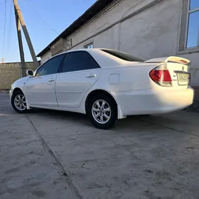 Toyota Camry 2004
