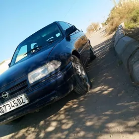 Opel Astra 1993