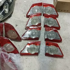 COROLLA BAGAJ FARA 08----13