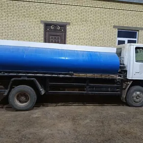 Mitsubishi Canter 2002