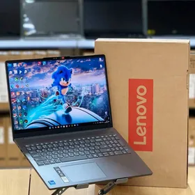 IdeaPad Slim/i7-13/512GB SSD