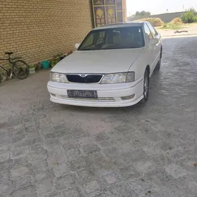 Toyota Avalon 1999