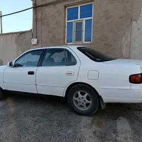 Toyota Camry 1995