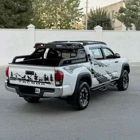 Toyota Tacoma 2019