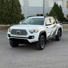 Toyota Tacoma 2019