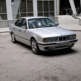 BMW 525 1993