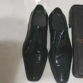 портфель и туфли мужские