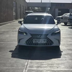 Lexus ES 350 2021